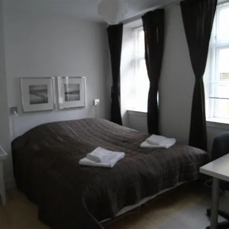 Bright 2-Bedroom Apartment In Historic City Center * Kopenhagen